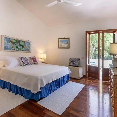 Il Melograno Villa San Cataldo (Apulia)